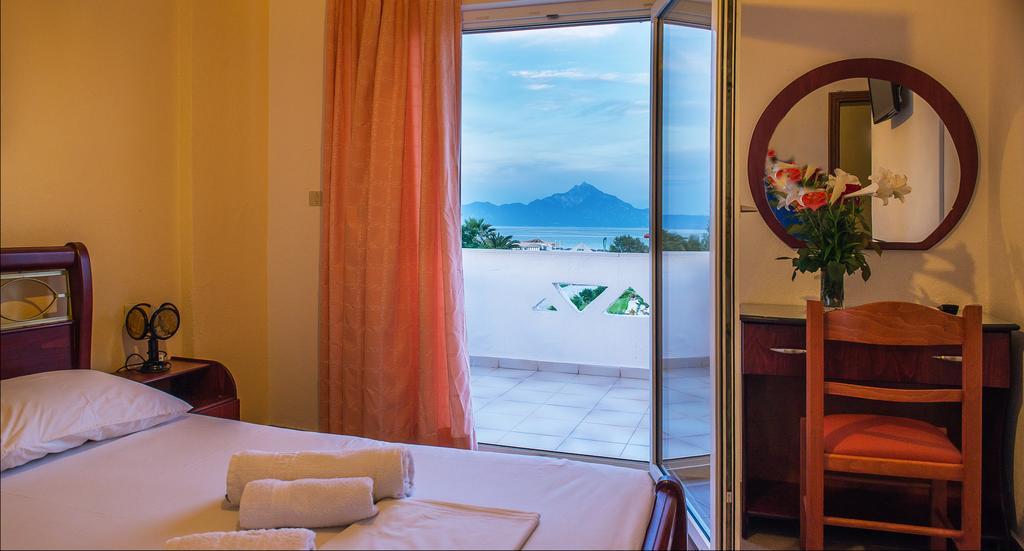 Hotel Stefani Sarti Værelse billede