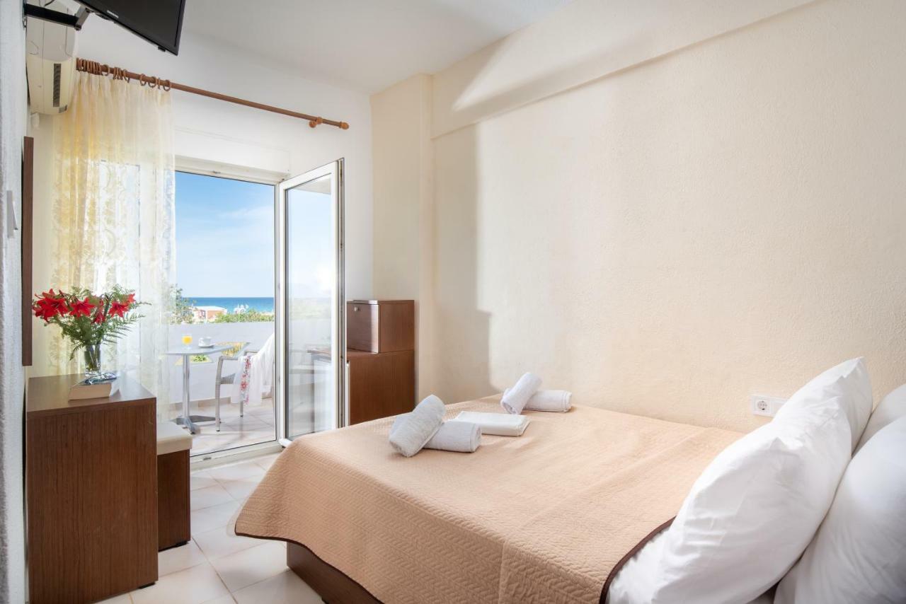 Hotel Stefani Sarti Eksteriør billede